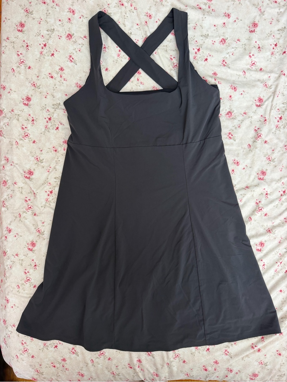 Outdoor Voices Black Cross-Back Midi Dress